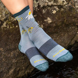 Darn Tough - Women's Queen Bee Micro Crew Lightweight Hiking Sock