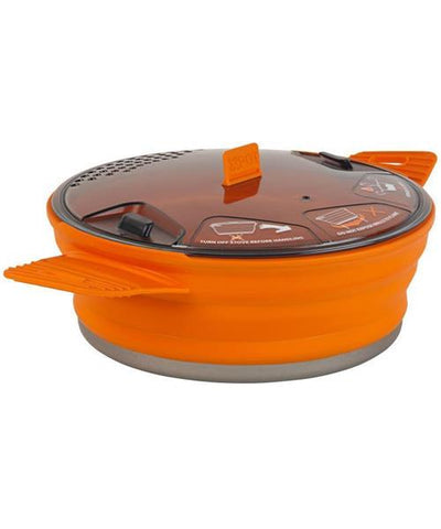 Sea to Summit - XPOT, 1.4l. This collapsible pot with strainer lid is a great addition to your outdoor equipment or emergency /survival kit. Why take big bulky pots when you can take this light, compactable pot with you?